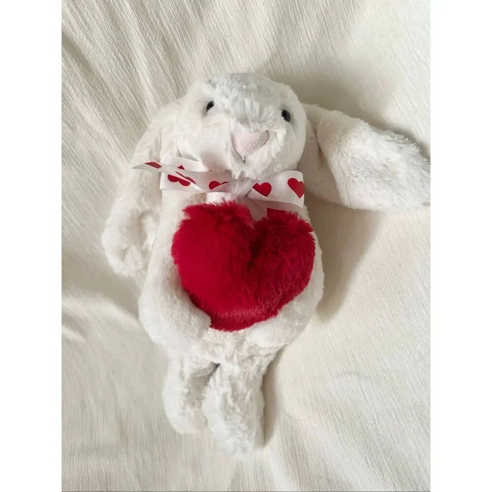 Snug white Valentine’s Day bunny with red heart - NWOTs